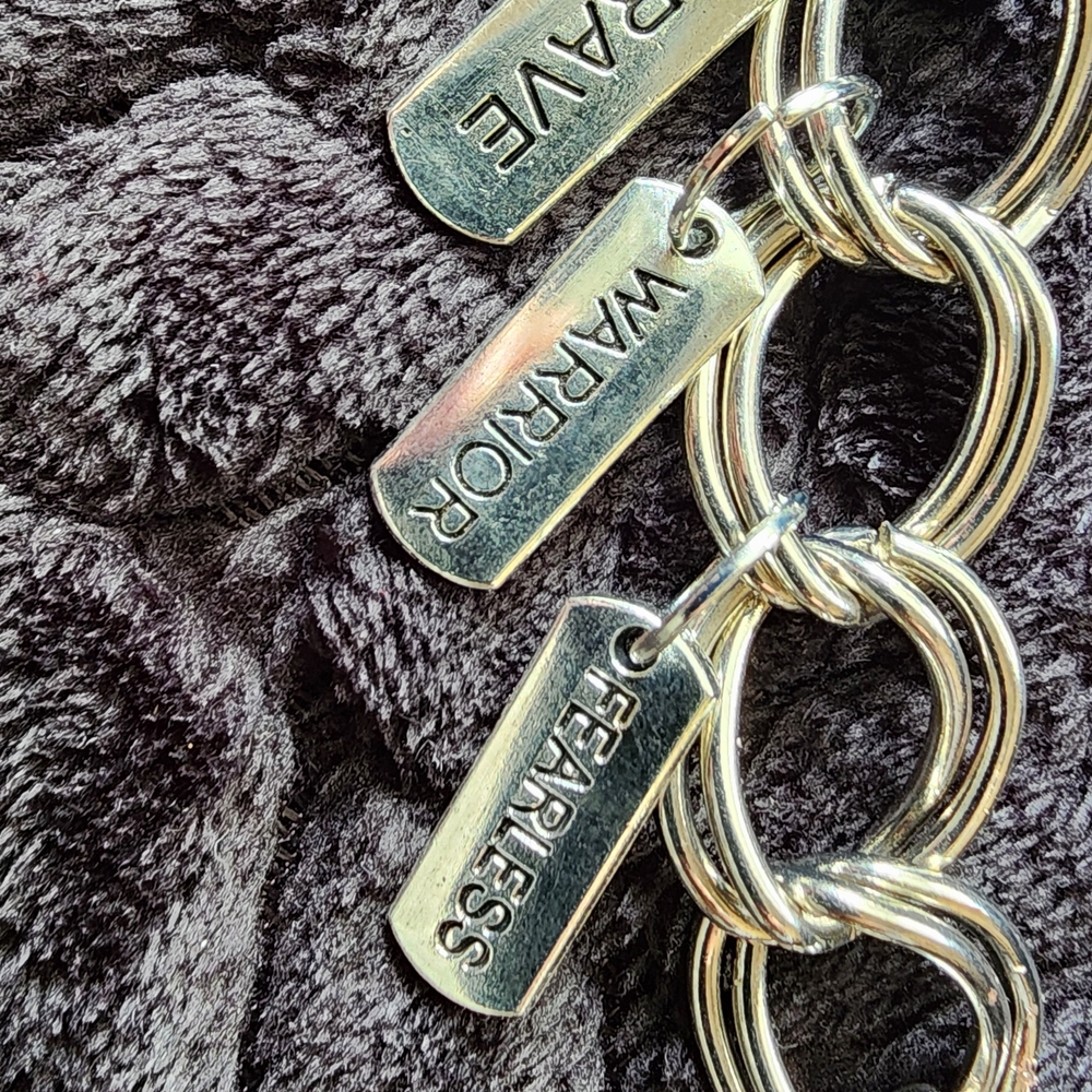 Hand Crafted Silver and Gold Key Holder Bag charm - Picture 6 of 7